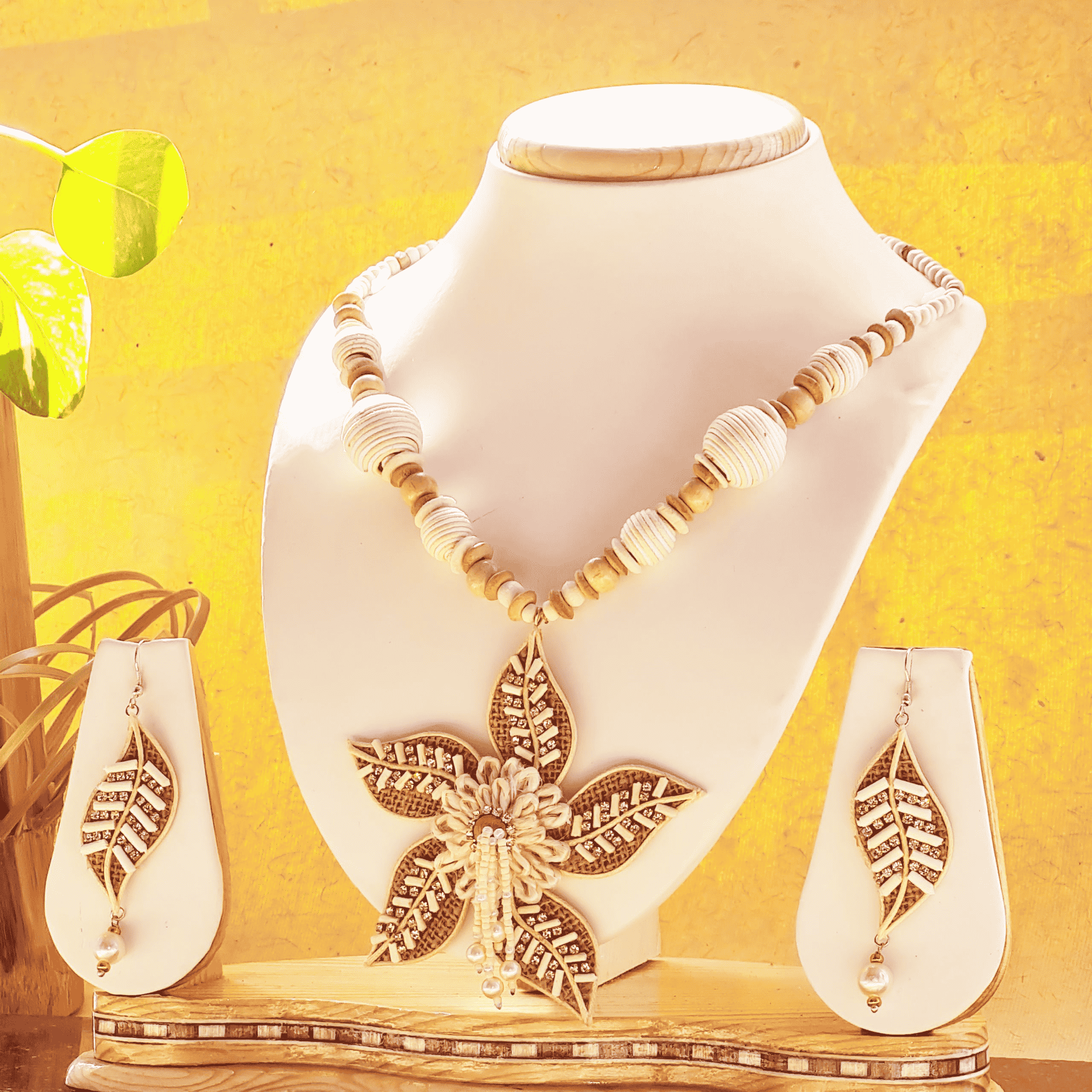 Hibiscus Flower Jute Necklace and Earring Set - Image 3